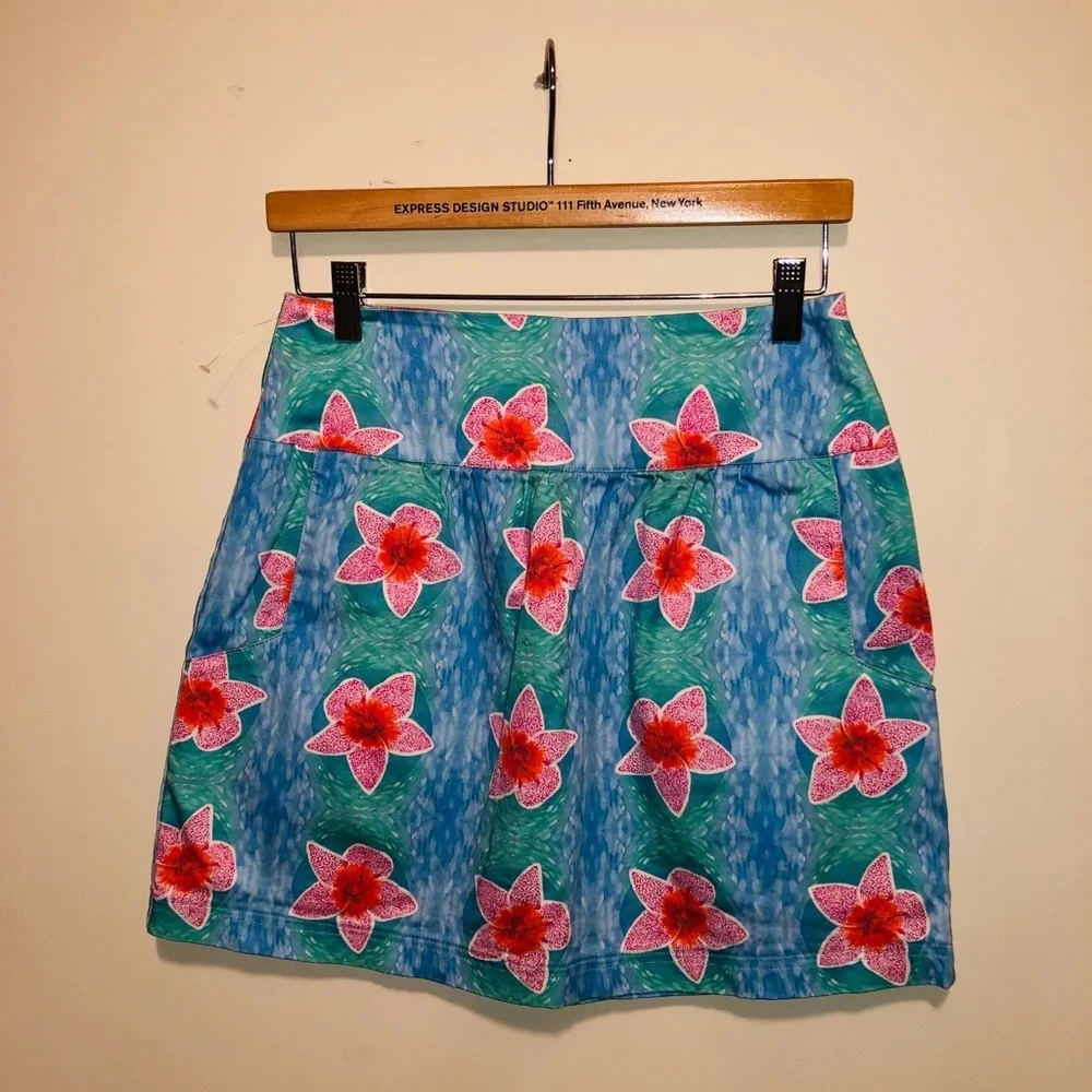 Kaeli smith pretty pink / blue flower skirt xs.